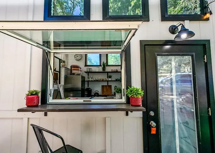 Cozy Modern Tiny Home With Panoramic Light & Starry Skies Near Palomar Observatory, Pauma Valley, California
