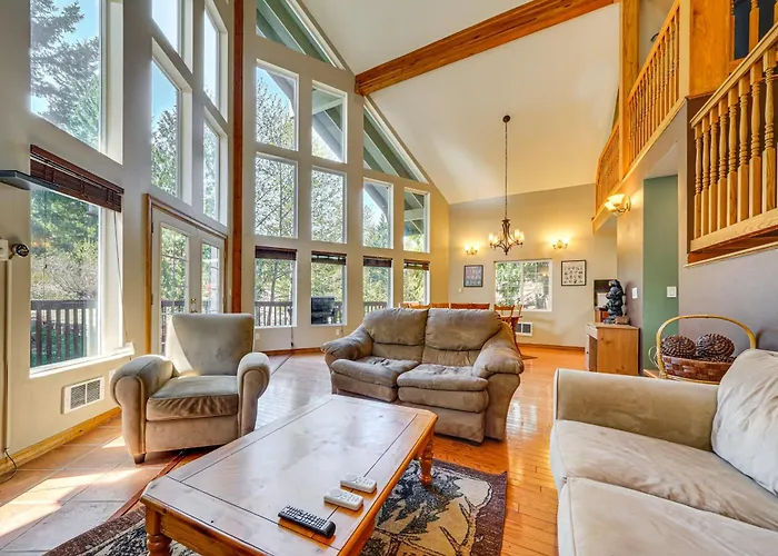 < 1 Mi To The Summit! A-Frame Getaway W/ Mtn Views