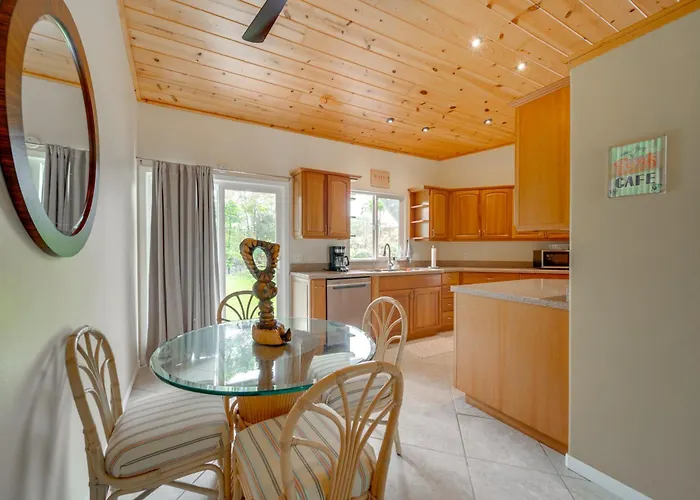 Lush Puna Coast Escape! Spacious Home W/ Pool