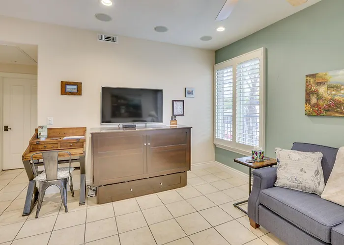 Walk To Town & Ocean! Pismo Beach Condo