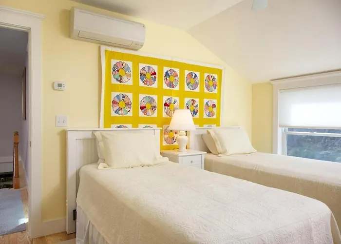 Rockledge Estate: 5 Bedroom, 3 1/2 Bathroom House