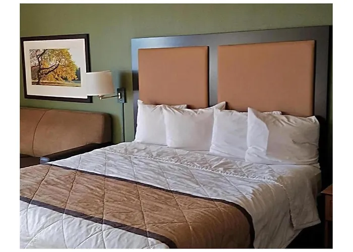 Motel 6 Milwaukee Brookfield, Wi