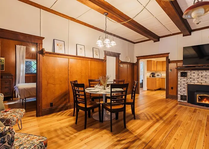 Waterfront Willow Cabin
