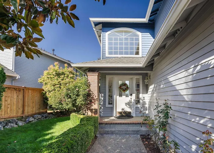 Spacious 4Br Kirkland Retreat Games