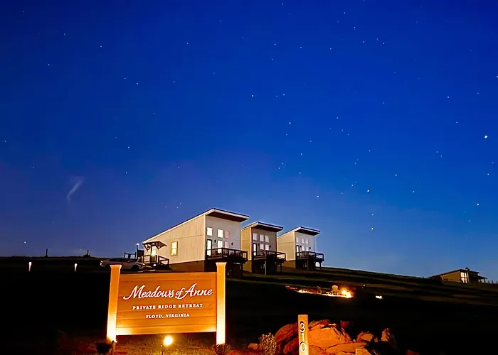 Modern Mountain View Retreat Near Floyd, Va