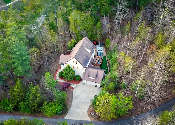 Sleeps 20 15 Mins To Dt Avl Sauna Hot Tub!