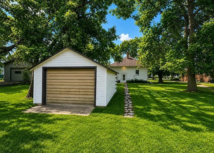 2 Bedroom Prairie Haven Near Devils Lake Nd