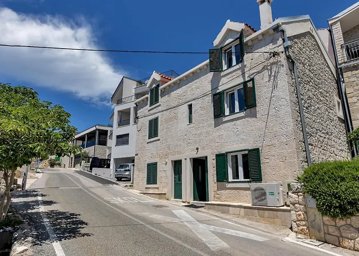 Holiday Home Pelegrin
