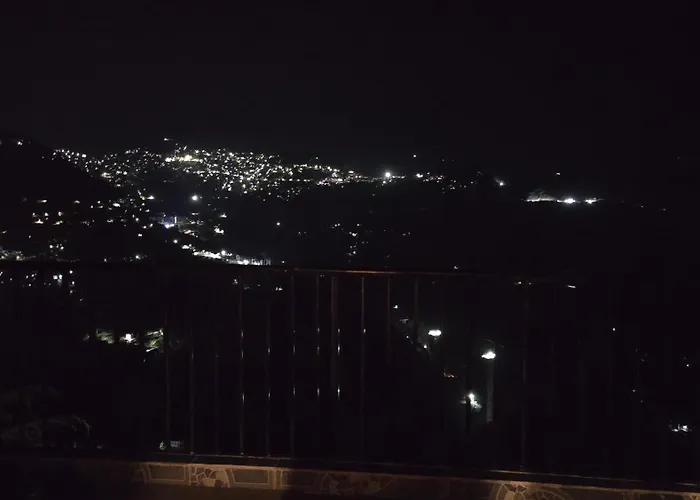 Husnara
