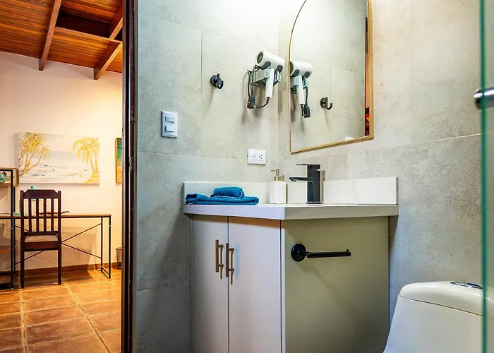 Casa Viking 2Br Surf & Beach Getaway, 10 Min Walk To Playa Grande Beach