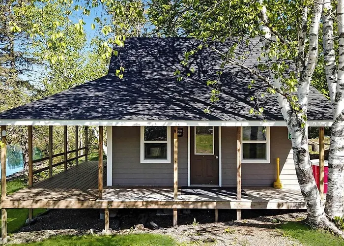 Impressive Cabin With Nice Sights In Portage Lake, Maine