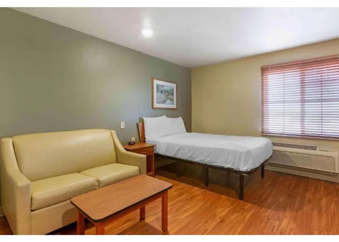Motel 6 Suites Birmingham Pelham, Al