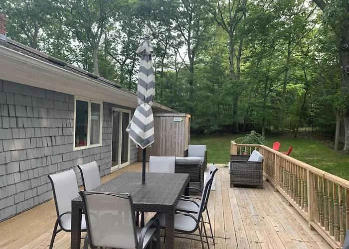 Family & Dog-Friendly Getaway!