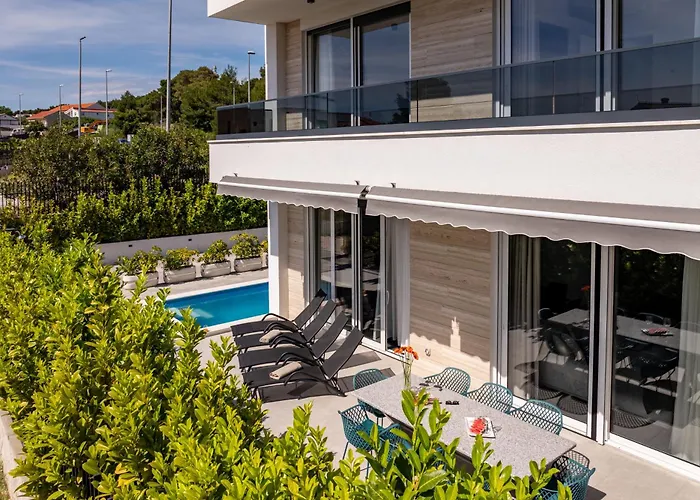 Villa Mare Near Zadar