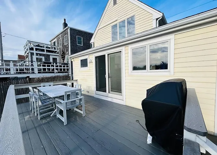Beachfront Stay Near Downtown Scituate