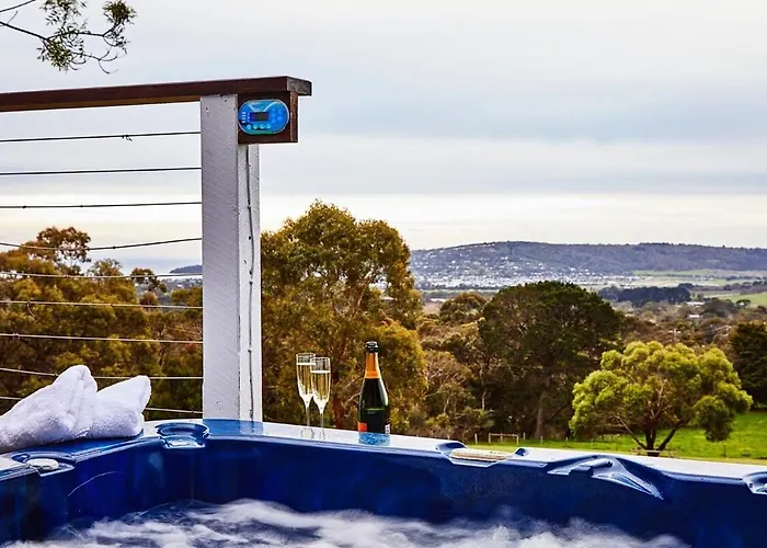 South Hampton Estate Red Hill - The Cottage