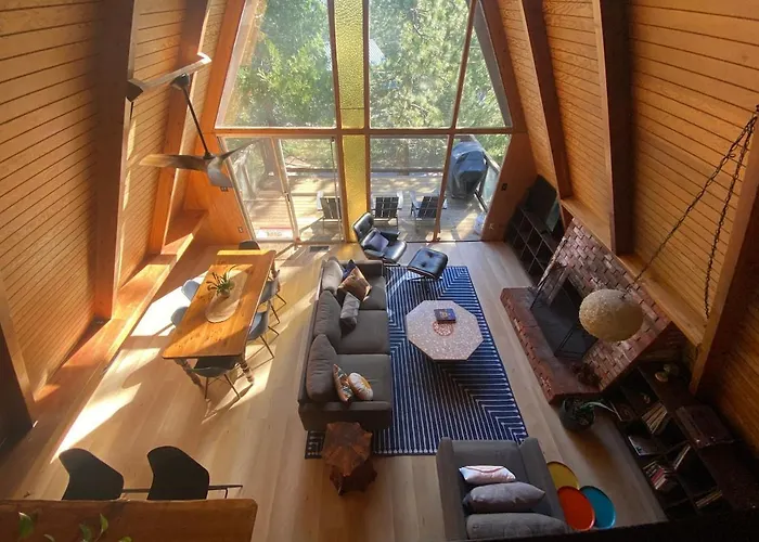 Wilderness Road A Frame Mountain Cabin