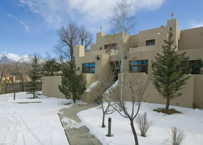 Taos Resort Studio Apartment