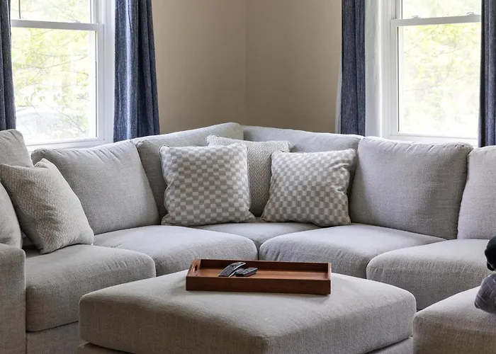 Ski & Stay Montpelier 4Br Home Sleeps 8 Home