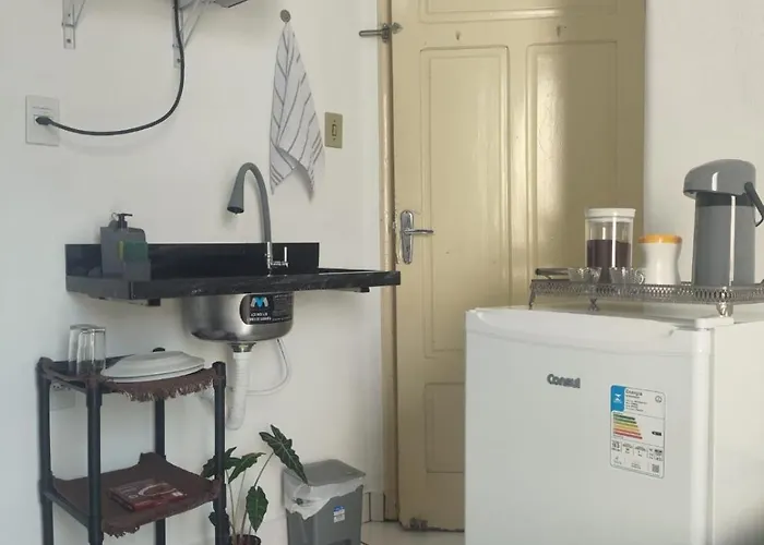 Quarto Privativo com ar condicionado no centro