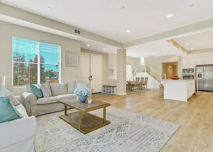 Torrance Downtown Spacious 5Bedroom 4Bathroom House Free Parking Wifi Near Harbor Ucla Spacex