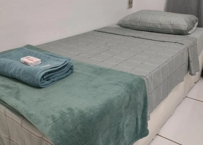 Quarto Privativo com ar condicionado no centro