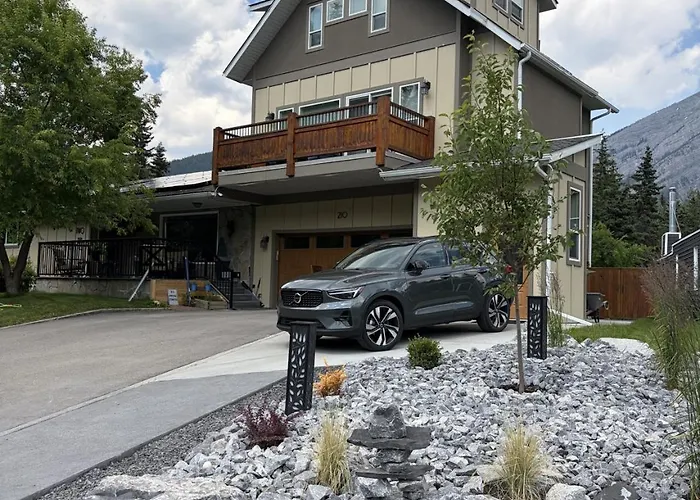 Rockytop Vista Banff, Ab - Adults Only
