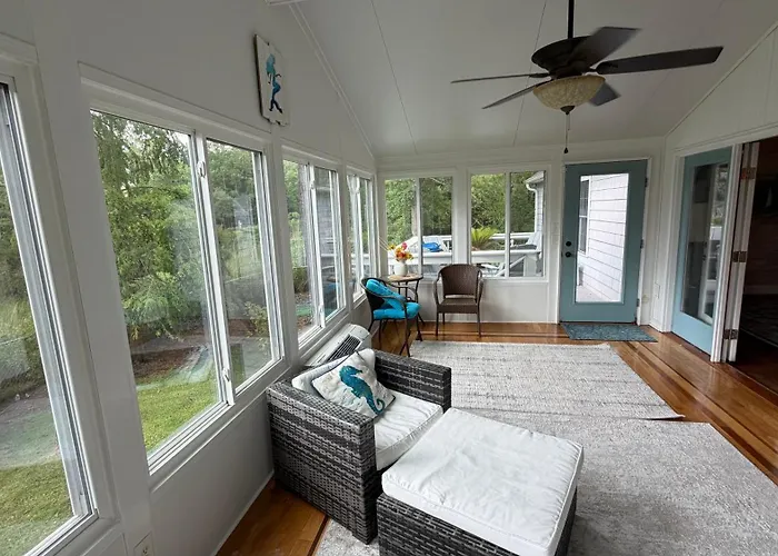 Sirenas Isle Waterfront Boat Lift Pet Friendly And Fenced Yard
