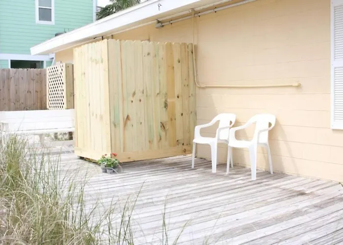 Pensacola Beach Cottage
