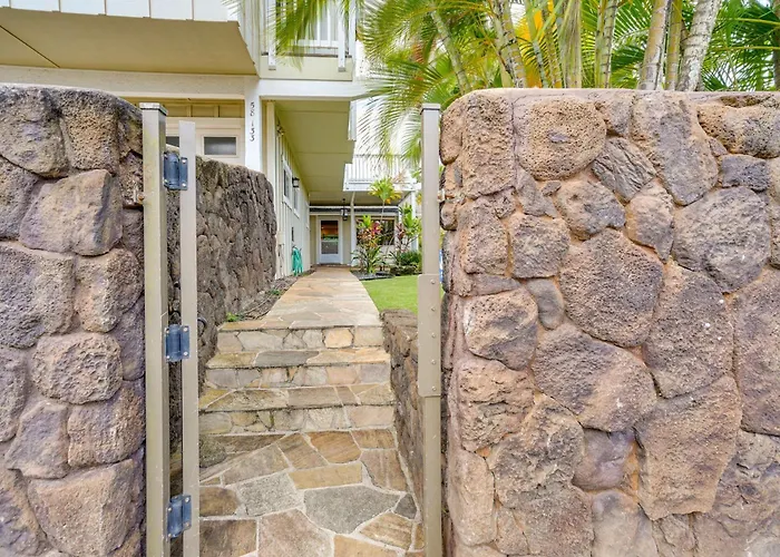 Walk To Sunset Beach! Extended Escape W/ Patio