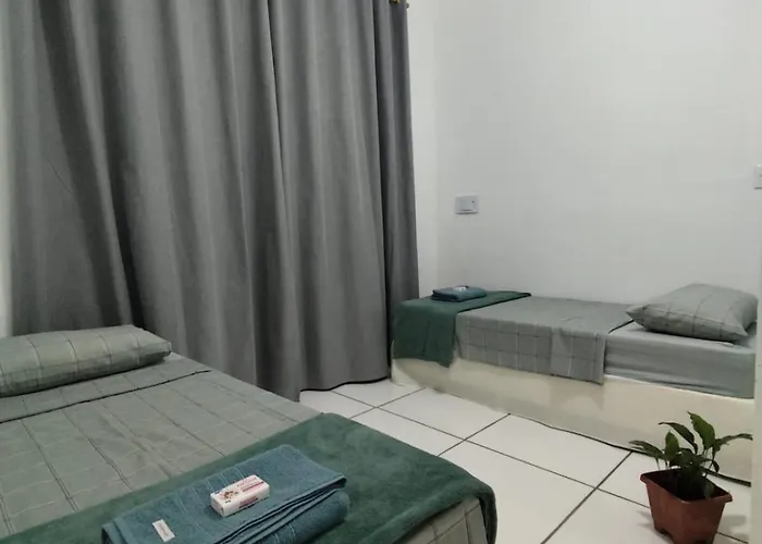Quarto Privativo com ar condicionado no centro