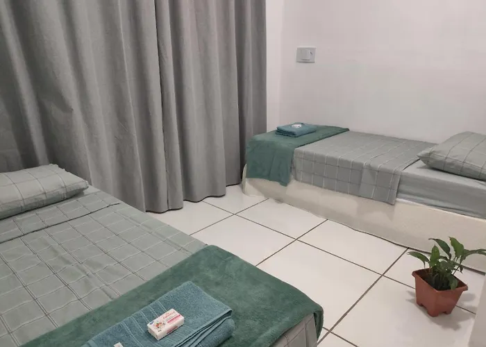 Quarto Privativo com ar condicionado no centro