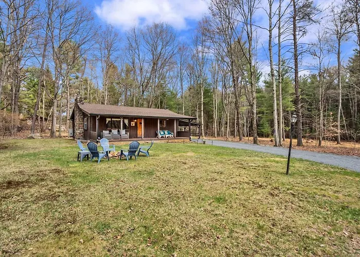 Beartop Lodge Rustic Cabin Hot Tub Fire Pit