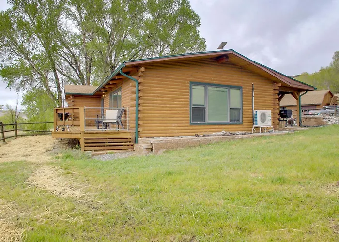 Mountain Views + Bbqs: Updated Cody Cabin