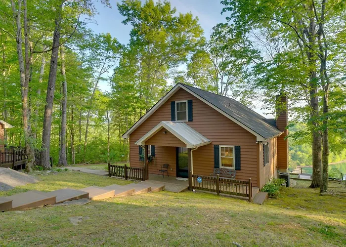 Panoramic Lake Views! Dale Hollow Lake Cabin