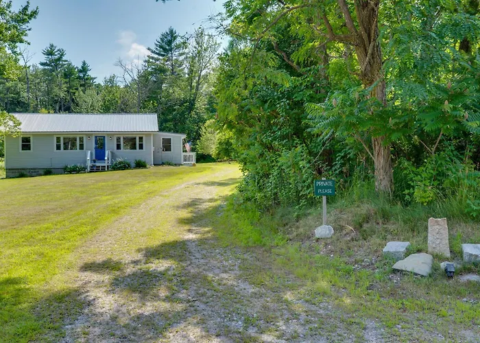 Welcome To Buck'S Hideout In Bridgton Maine!