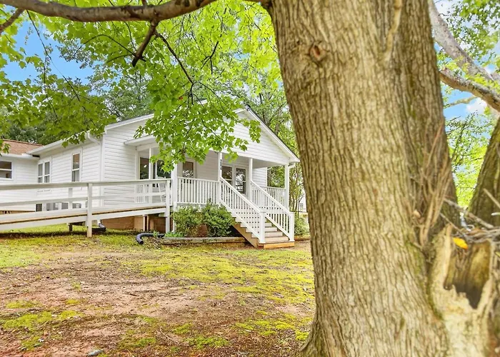 Renovated 3Br Near Lake Keowee & Clemson