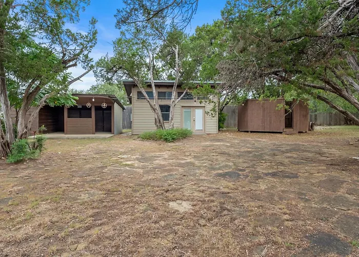 Private Hill Country Estate On 4 Acres L Pool