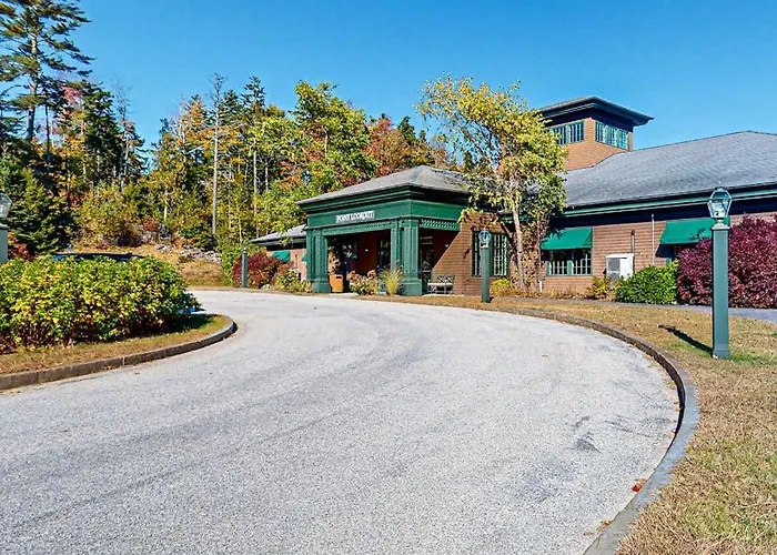 Charming Studio Cabin Near Hiking Trails With Firepit, & Ac