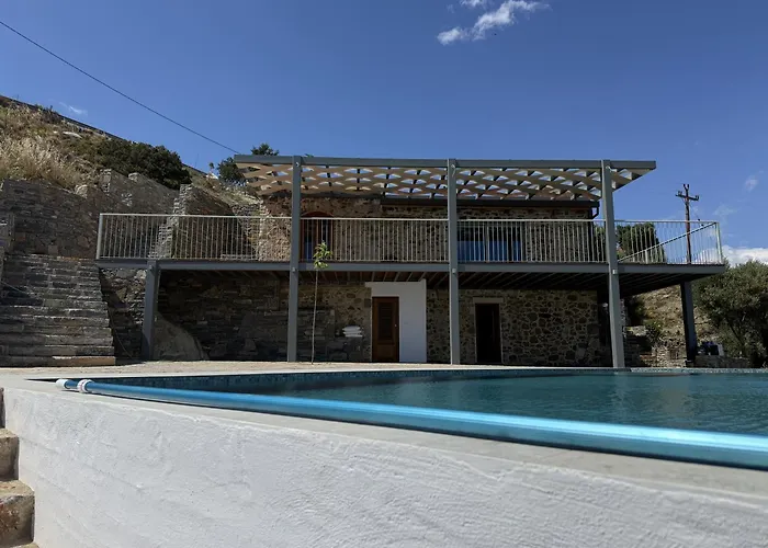 Stone Villa, Infinity Pool & Libyan Sea Views