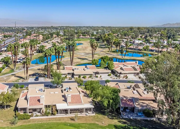 Palm Springs Area; 2 Suite Retreat
