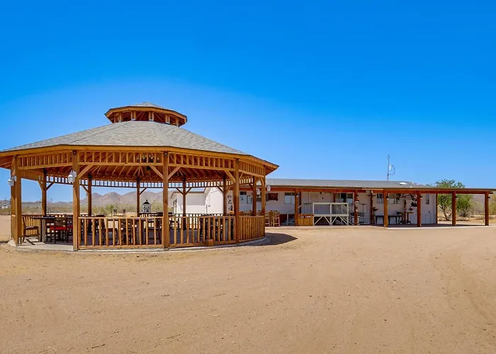 Great For Families! Mtn-View Getaway In Maricopa