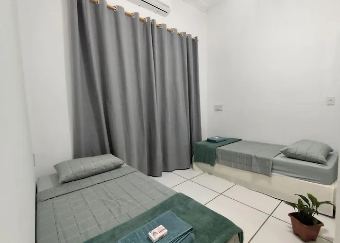 Quarto Privativo com ar condicionado no centro