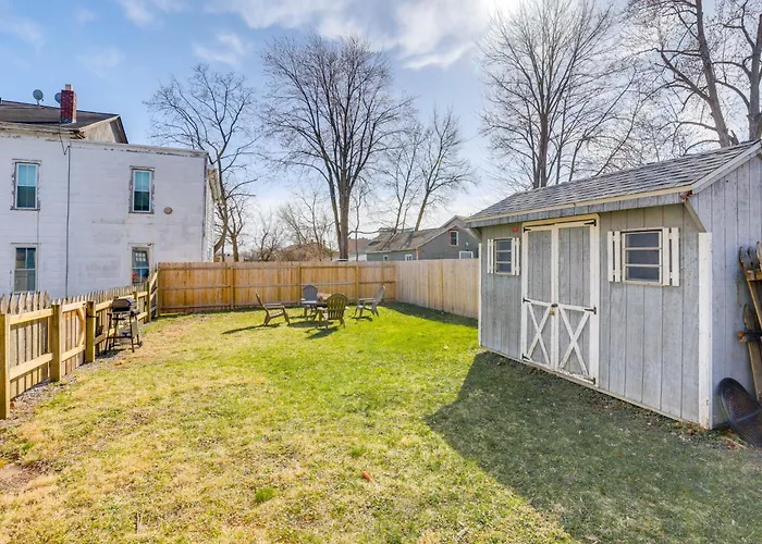 Walkable 2-Unit Home Near Dtwn Seneca Falls!