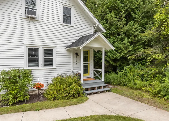 Ephraim Retreat- Secluded Getaway Near Village