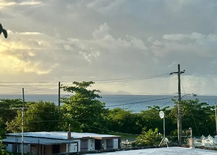 Gema Del Mar, Vieques, Pr