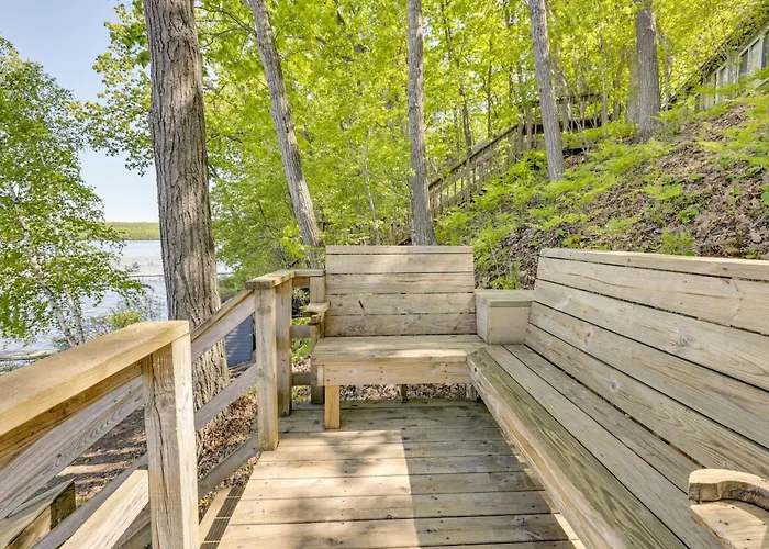 Private Duck Lake Access: Up North Getaway