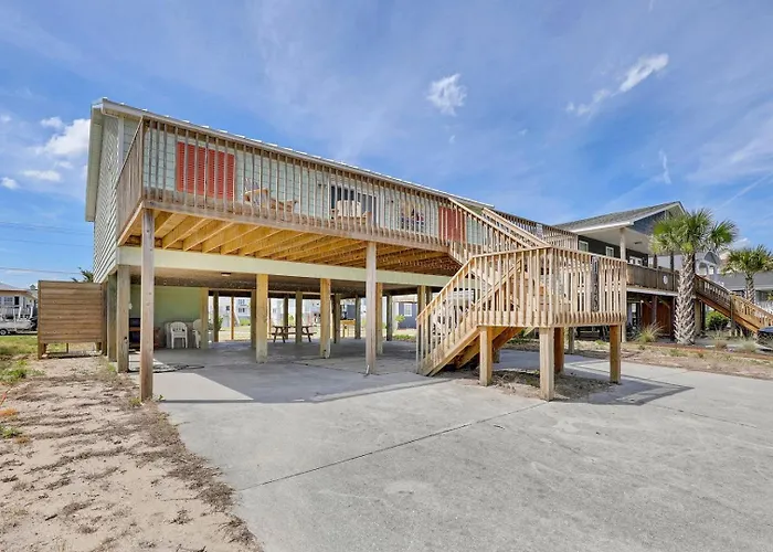 1026 Ocean Blvd - 4 Bedroom Beach Bungalow
