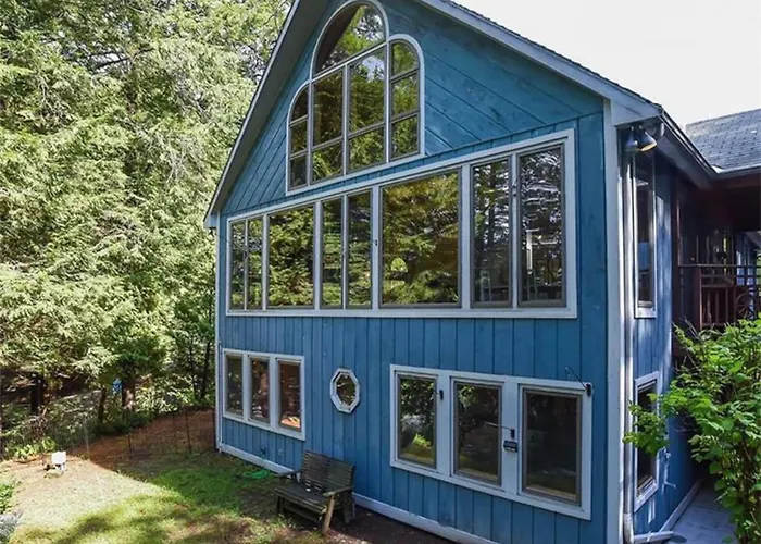 Shimmering Cove Retreat