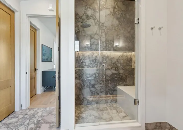 Sisu Lodge By Canmore Premier
